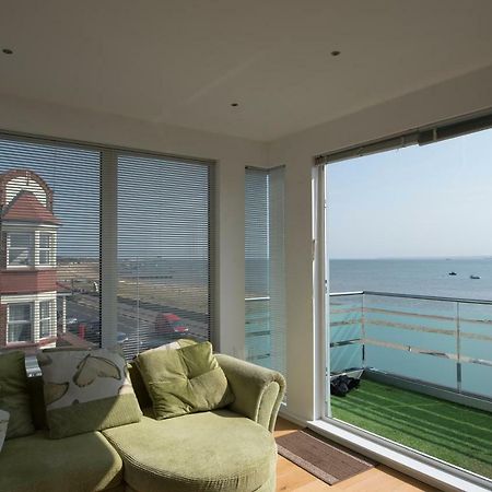 The Estuary View Apartment Thorpe Bay Exterior photo